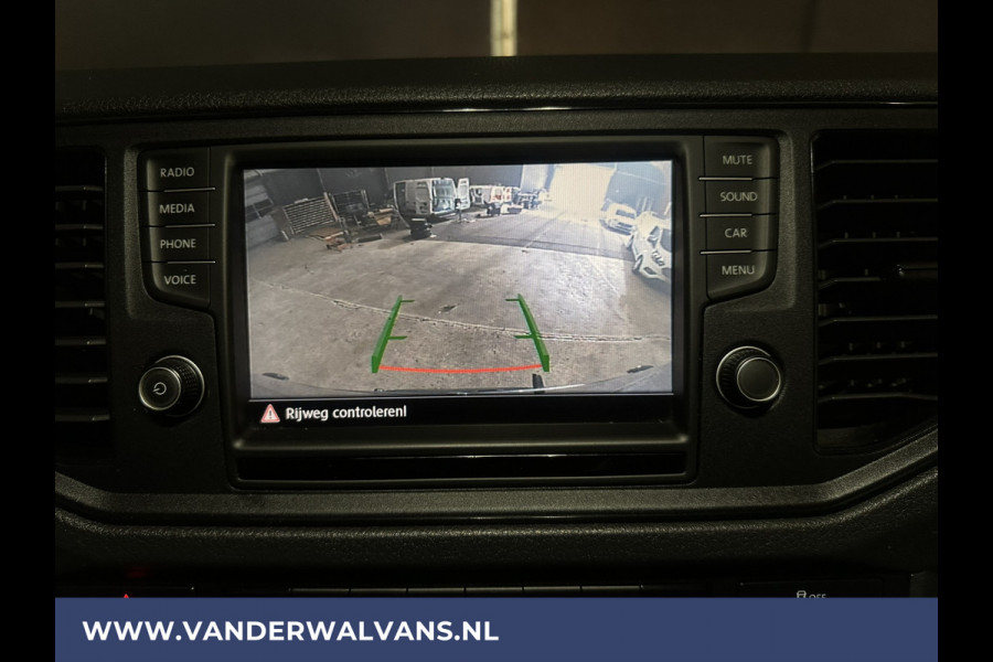 Volkswagen Crafter 2.0 TDI 140pk L3H3 (oude L2H2) Euro6 Airco | Camera | Cruisecontrol | Apple Carplay | bijrijdersbank android auto, chauffeursstoel,