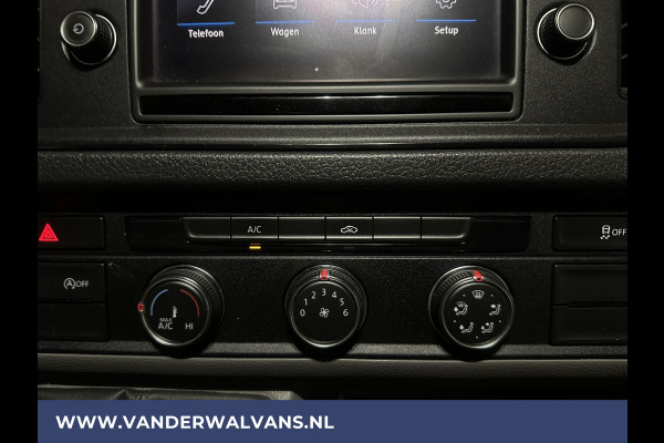 Volkswagen Crafter 2.0 TDI 140pk L3H3 (oude L2H2) Euro6 Airco | Camera | Cruisecontrol | Apple Carplay | bijrijdersbank android auto, chauffeursstoel,