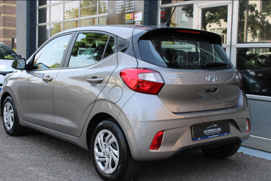 Hyundai 1.0 Comfort Smart 5-zits Automaat Airco Navi Camera