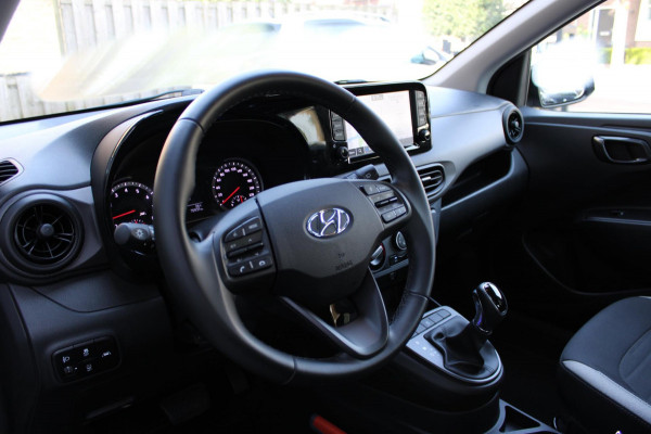 Hyundai 1.0 Comfort Smart 5-zits Automaat Airco Navi Camera