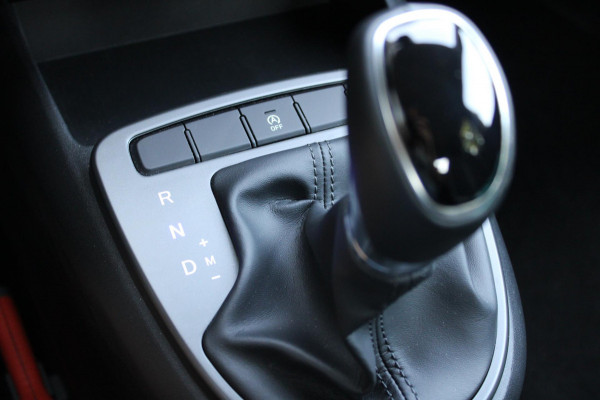 Hyundai 1.0 Comfort Smart 5-zits Automaat Airco Navi Camera