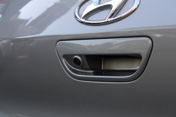 Hyundai 1.0 Comfort Smart 5-zits Automaat Airco Navi Camera