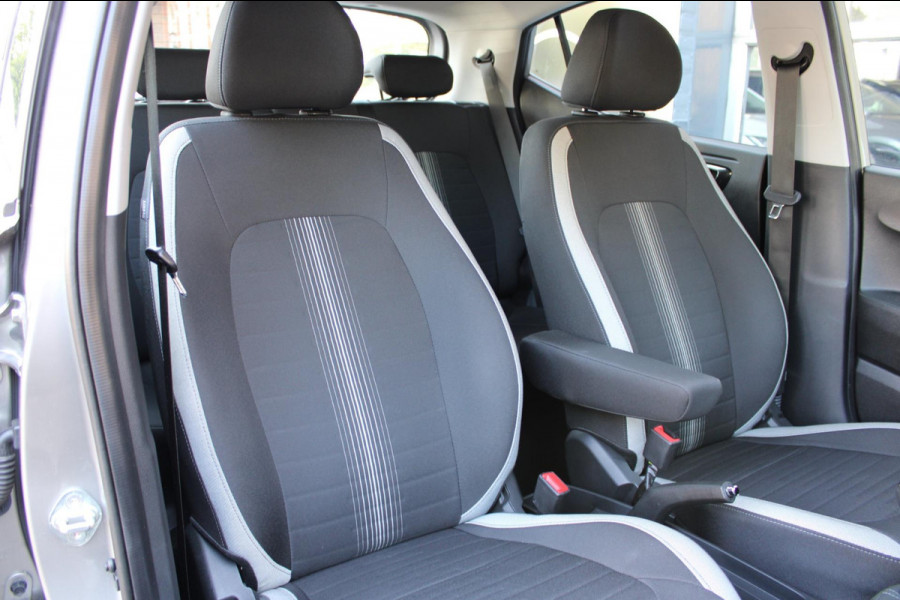 Hyundai 1.0 Comfort Smart 5-zits Automaat Airco Navi Camera
