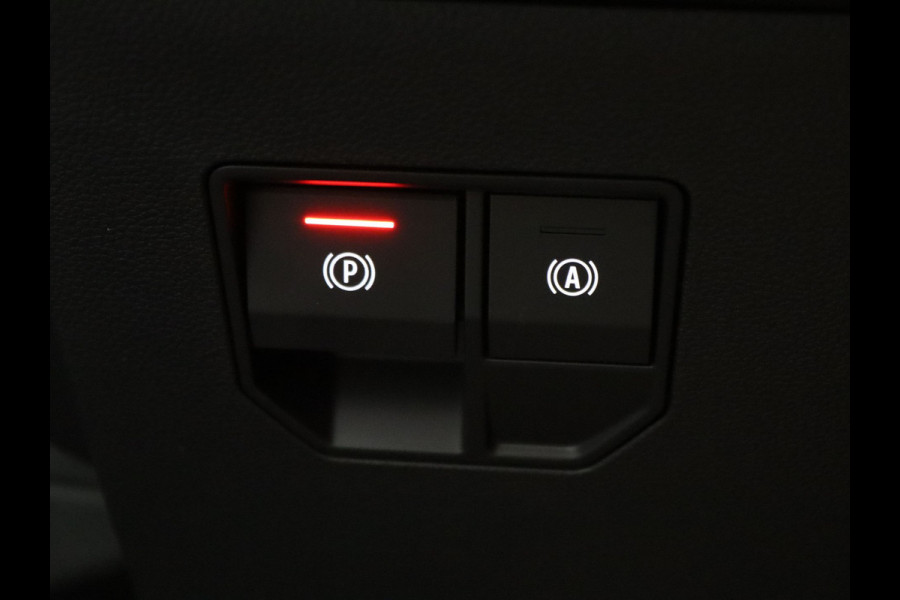 Renault Mégane E-Tech 130pk comfort range Evolution 60 kWh Automaat Camera | Adapt. Cruise | Navi | Parkeersens. achter | Stoel-/stuurverw.