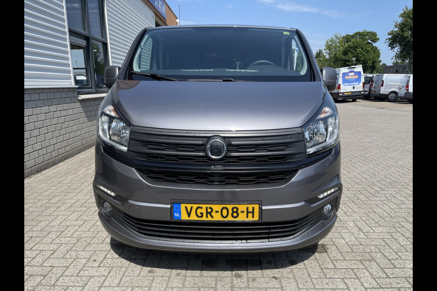Fiat Talento 2.0 MultiJet 145pk L2H1 Business Pro DC 5 persoons / vaste prijs rijklaar € 20.950 ex btw / lease vanaf € 342 / airco / cruise / camera / trekhaak / grijs metallic / euro 6 / bpm vrij