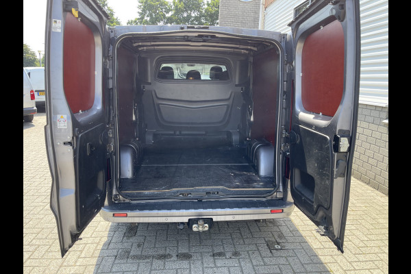 Fiat Talento 2.0 MultiJet 145pk L2H1 Business Pro DC 5 persoons / vaste prijs rijklaar € 20.950 ex btw / lease vanaf € 342 / airco / cruise / camera / trekhaak / grijs metallic / euro 6 / bpm vrij