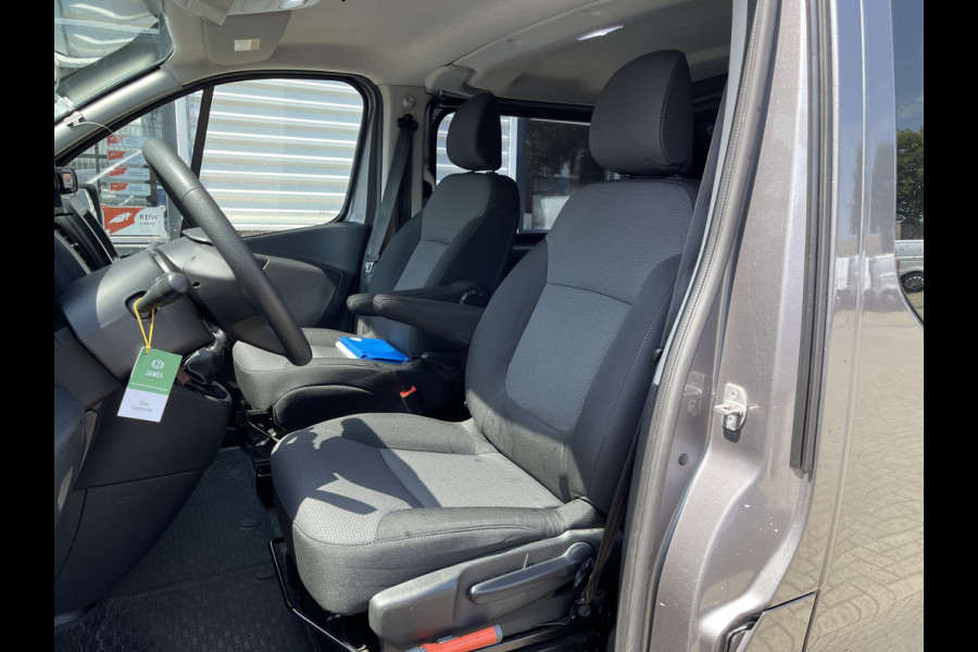 Fiat Talento 2.0 MultiJet 145pk L2H1 Business Pro DC 5 persoons / vaste prijs rijklaar € 20.950 ex btw / lease vanaf € 342 / airco / cruise / camera / trekhaak / grijs metallic / euro 6 / bpm vrij