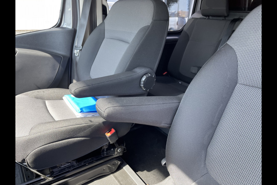 Fiat Talento 2.0 MultiJet 145pk L2H1 Business Pro DC 5 persoons / vaste prijs rijklaar € 20.950 ex btw / lease vanaf € 342 / airco / cruise / camera / trekhaak / grijs metallic / euro 6 / bpm vrij