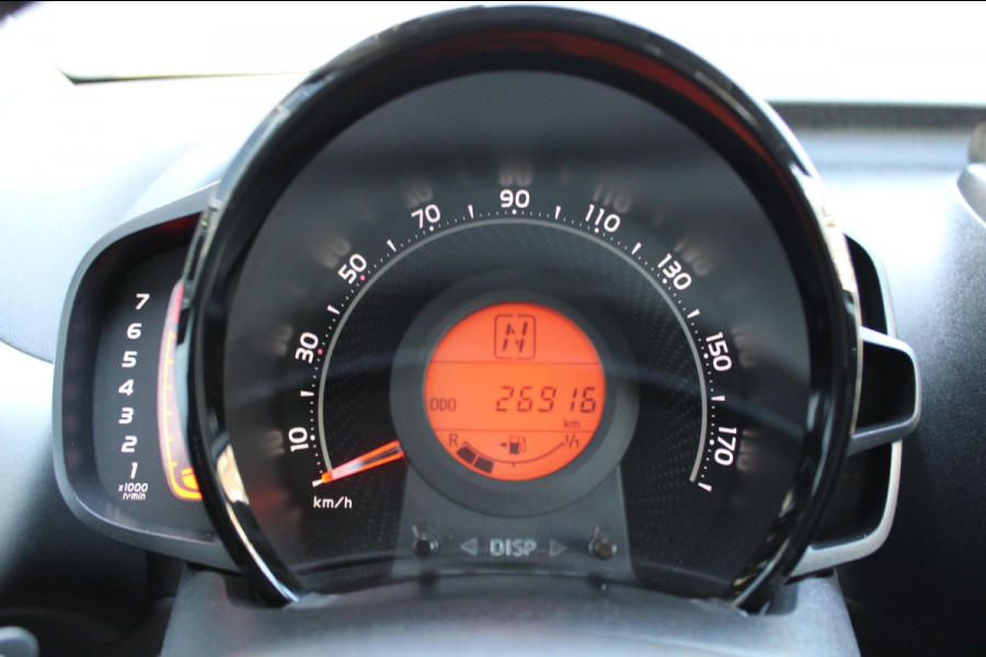 Toyota Aygo 1.0 VVT-i x-play Automaat Airco Camera Carplay
