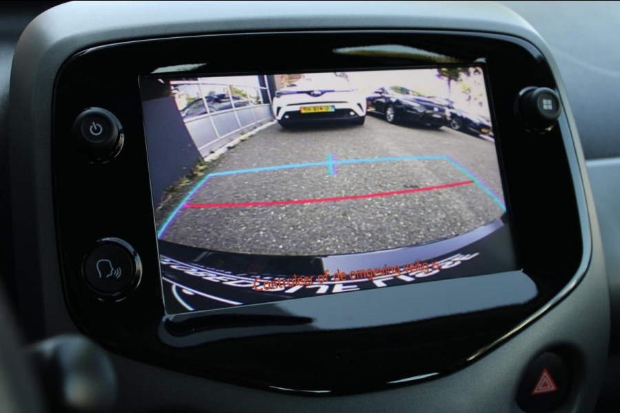 Toyota Aygo 1.0 VVT-i x-play Automaat Airco Camera Carplay