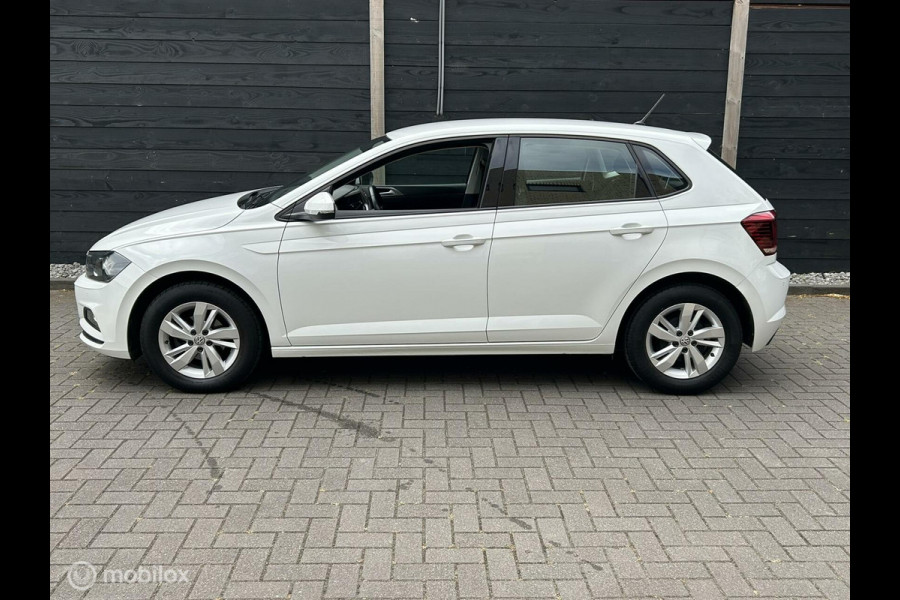 Volkswagen Polo 1.0 TSI 95 PK Comfortline Clima / carplay / camera / ad.cruise / pdc / 64.711KM!!!