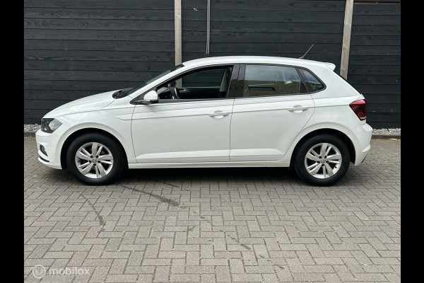 Volkswagen Polo 1.0 TSI 95 PK Comfortline Clima / carplay / camera / ad.cruise / pdc / 64.711KM!!!