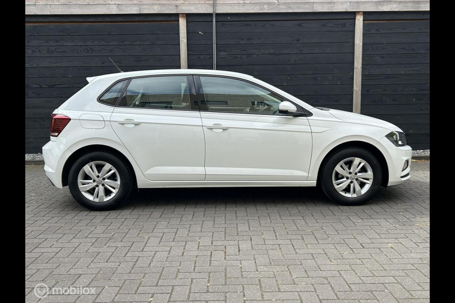 Volkswagen Polo 1.0 TSI 95 PK Comfortline Clima / carplay / camera / ad.cruise / pdc / 64.711KM!!!