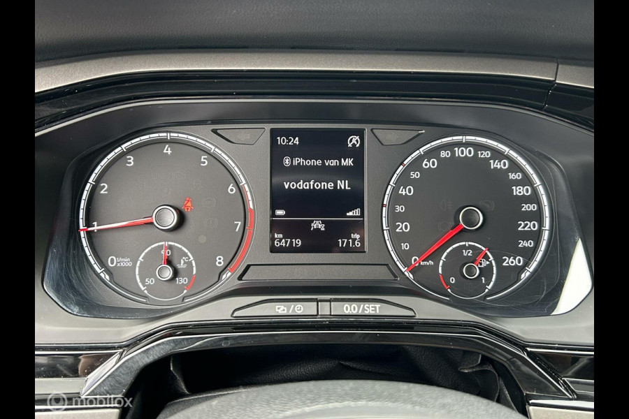 Volkswagen Polo 1.0 TSI 95 PK Comfortline Clima / carplay / camera / ad.cruise / pdc / 64.711KM!!!