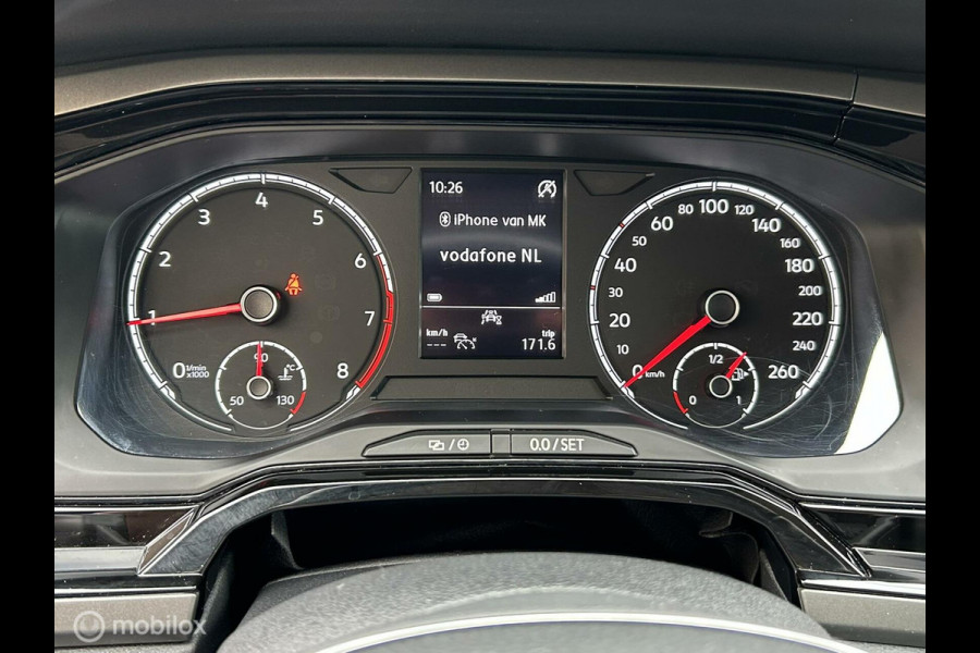 Volkswagen Polo 1.0 TSI 95 PK Comfortline Clima / carplay / camera / ad.cruise / pdc / 64.711KM!!!