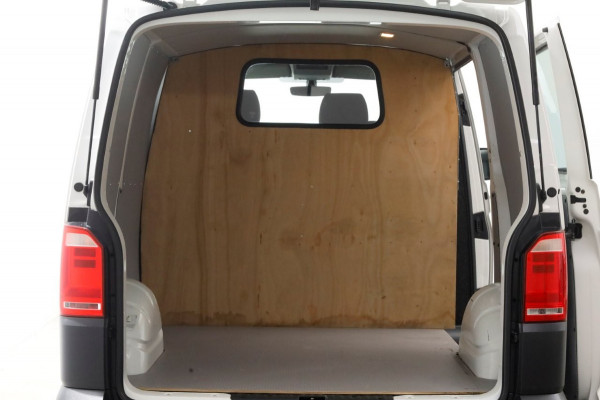Volkswagen Transporter T6 2.0 TSI L1H1 Benzine DSG-Automaat Comfortline Achterklep 01-2020