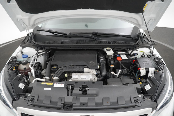 Peugeot 308 BWJ 2021 / 1.2 PT 111 PK Active Pack | VIRT COCKPIT | TREKHAAK | CLIMA | CARPLAY | NAVI | CRISE | DAB | LICHTMETAAL |