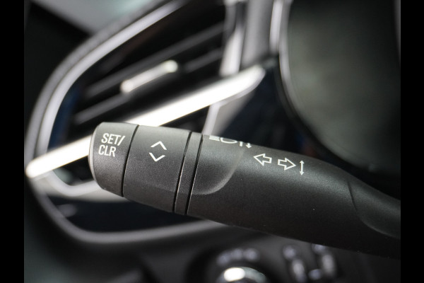 Opel CORSA-E Elegance 50kWh AUT. Navi Ecc Adap.Cruise Control 360° Camera Two-Tone Apple Carplay Android Auto Keyless DAB Led Lmv 17" Verkeersbord detectie Rijstrooksensor Winter-Pakket Parkeer-Pakket Premium-Pakket 1e Eigenaar Origineel Nederlandse Auto Nieuwprijs  €35.000,-