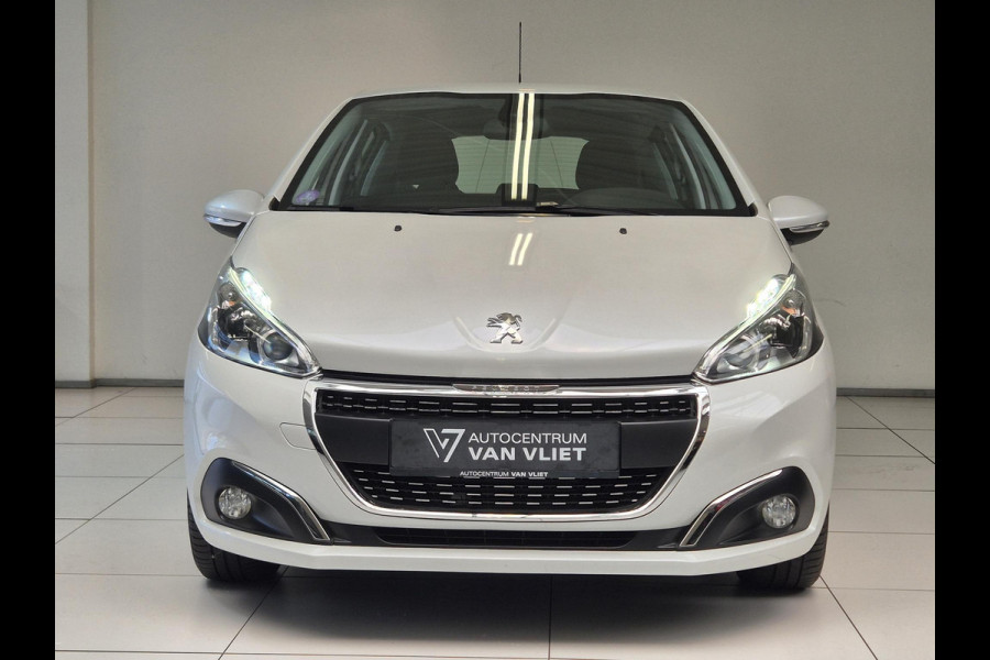 Peugeot 208 1.2 PureTech Signature Navigatie | Parkeersensoren Achter | Airco | Cruise Control | Apple Carplay/Android Auto |