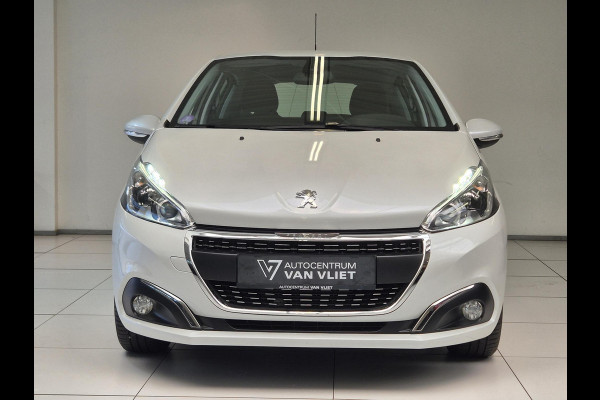 Peugeot 208 1.2 PureTech Signature Navigatie | Parkeersensoren Achter | Airco | Cruise Control | Apple Carplay/Android Auto |