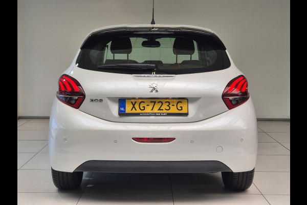Peugeot 208 1.2 PureTech Signature Navigatie | Parkeersensoren Achter | Airco | Cruise Control | Apple Carplay/Android Auto |