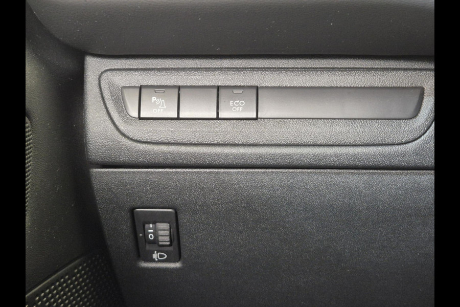 Peugeot 208 1.2 PureTech Signature Navigatie | Parkeersensoren Achter | Airco | Cruise Control | Apple Carplay/Android Auto |