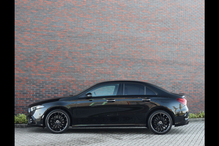 Mercedes-Benz A-Klasse 250 e Premium Plus | Night Edition - A35 pakket
