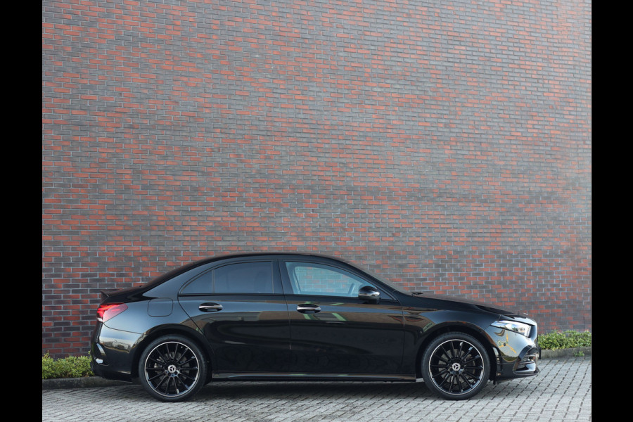 Mercedes-Benz A-Klasse 250 e Premium Plus | Night Edition - A35 pakket