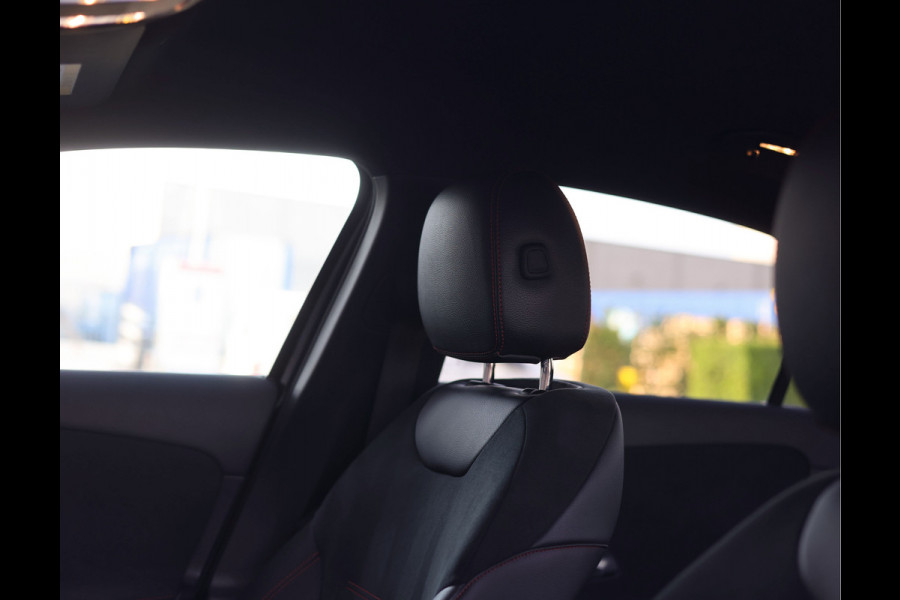 Mercedes-Benz A-Klasse 250 e Premium Plus | Night Edition - A35 pakket