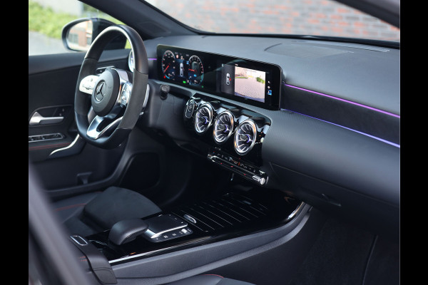 Mercedes-Benz A-Klasse 250 e Premium Plus | Night Edition - A35 pakket