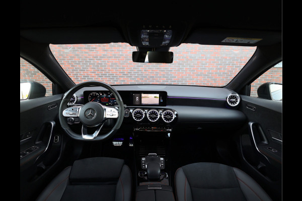 Mercedes-Benz A-Klasse 250 e Premium Plus | Night Edition - A35 pakket