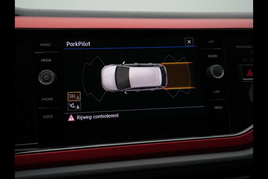 Volkswagen Polo 1.0 TSI 95pk DSG Beats Navigatie via app Parkassist Beats Audiosystem Pdc 35