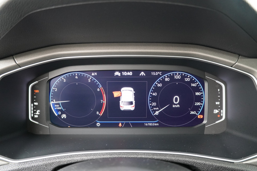 Volkswagen T-Roc BWJ 2021 | 1.0TSI 111PK Style Bus NWE APK | PANO | CAMERA A | CLIMA | STOELVERW | NAVI | CARPLAY | PRIVACY GLASS |