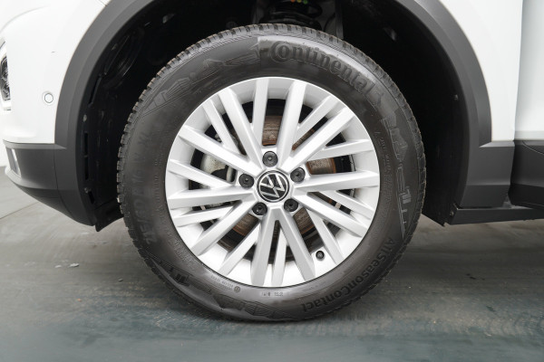 Volkswagen T-Roc BWJ 2021 | 1.0TSI 111PK Style Bus NWE APK | PANO | CAMERA A | CLIMA | STOELVERW | NAVI | CARPLAY | PRIVACY GLASS |