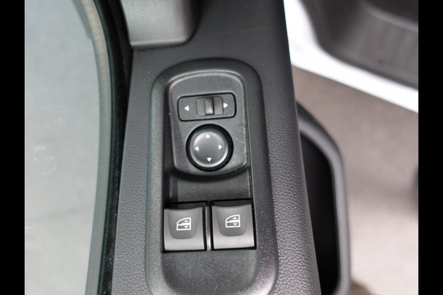 Renault Master T35 2.3 dCi 145PK Energy Bakwagen Meubelbak Laadklep Zijdeur Airco Cruise control Navigatie
