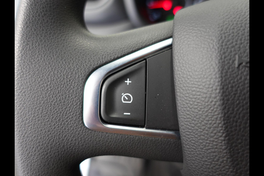 Renault Master T35 2.3 dCi 145PK Energy Bakwagen Meubelbak Laadklep Zijdeur Airco Cruise control Navigatie