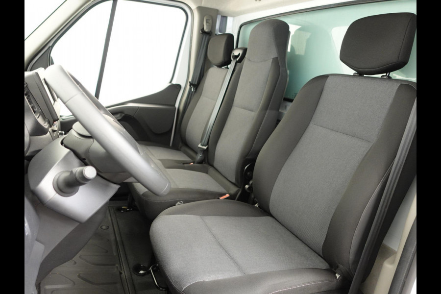 Renault Master T35 2.3 dCi 145PK Energy Bakwagen Meubelbak Laadklep Zijdeur Airco Cruise control Navigatie