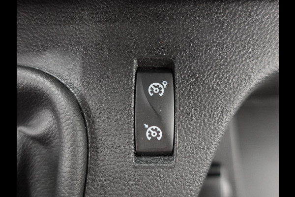 Renault Master T35 2.3 dCi 145PK Energy Bakwagen Meubelbak Laadklep Zijdeur Airco Cruise control Navigatie