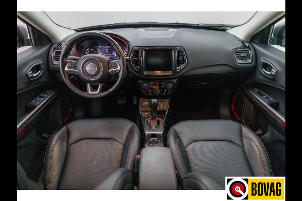 Jeep Compass 4xe 240 240 PK Plug-in Hybrid Electric Trailhawk | Alpine sound | Memory stoel | Stoel- en stuurverwarming, trekhaak afn.