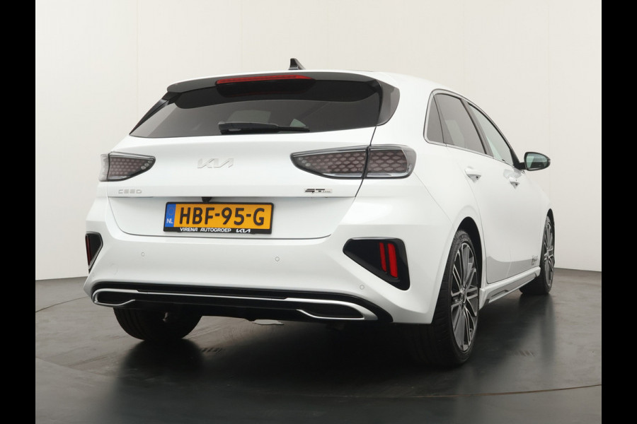 Kia Ceed 1.5 T-GDi GT-PlusLine - Rijdende Demo - Stoel/Stuurverwarming - Adaptief Cruise Control - Navigatie - Climate Control - Fabrieksgarantie Tot 2032