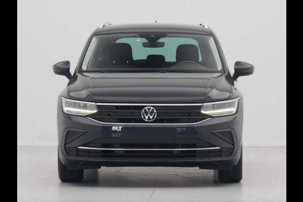 Volkswagen Tiguan 1.5 TSI 130pk Life Navi via App Clima Pdc Acc Side Assist 43