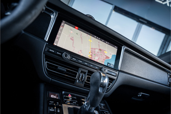 Porsche Macan 2.9 GTS - Sport Chrono + | Panorama | Luchtvering | Bose | Memory