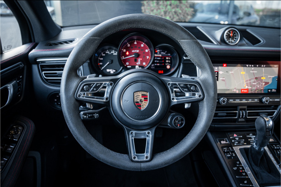 Porsche Macan 2.9 GTS - Sport Chrono + | Panorama | Luchtvering | Bose | Memory