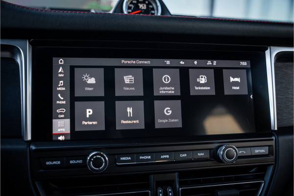 Porsche Macan 2.9 GTS - Sport Chrono + | Panorama | Luchtvering | Bose | Memory