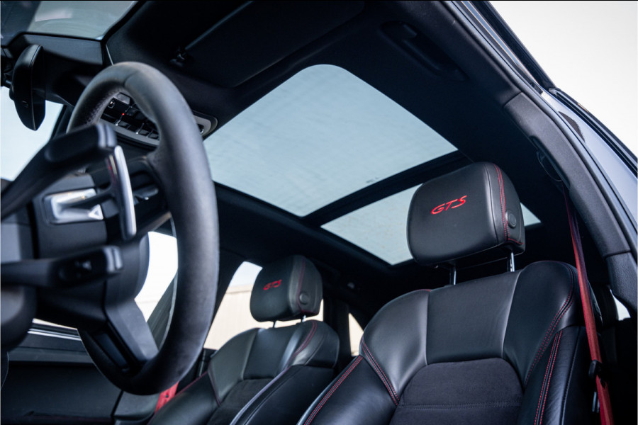 Porsche Macan 2.9 GTS - Sport Chrono + | Panorama | Luchtvering | Bose | Memory