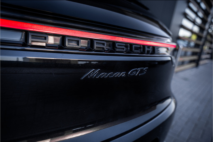 Porsche Macan 2.9 GTS - Sport Chrono + | Panorama | Luchtvering | Bose | Memory