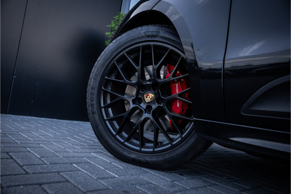 Porsche Macan 2.9 GTS - Sport Chrono + | Panorama | Luchtvering | Bose | Memory