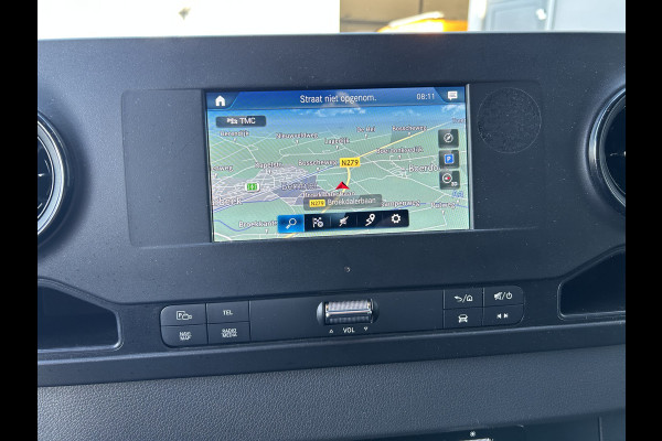Mercedes-Benz Sprinter 317 CDI L2 H2 Automaat / MBUX / Navigatie / Camera / Parkeersensoren / Cruise control / Airco / 270 Graden achterdeuren