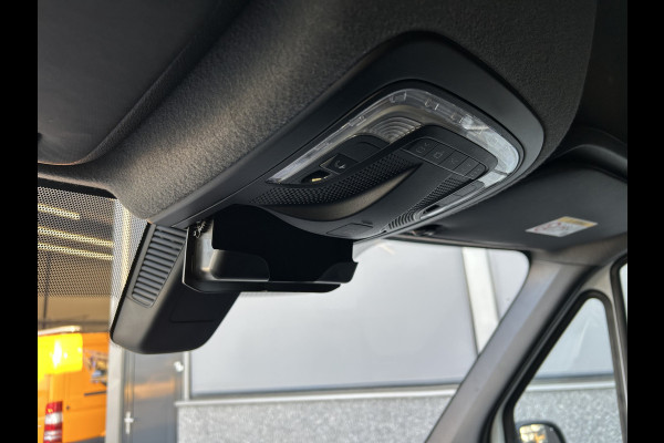 Mercedes-Benz Sprinter 317 CDI L2 H2 Automaat / MBUX / Navigatie / Camera / Parkeersensoren / Cruise control / Airco / 270 Graden achterdeuren