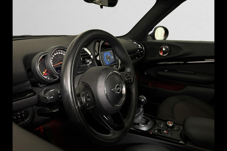 MINI Clubman 1.5 One Chili |Pano |Trekhaak | Keyless | LED | Carbon